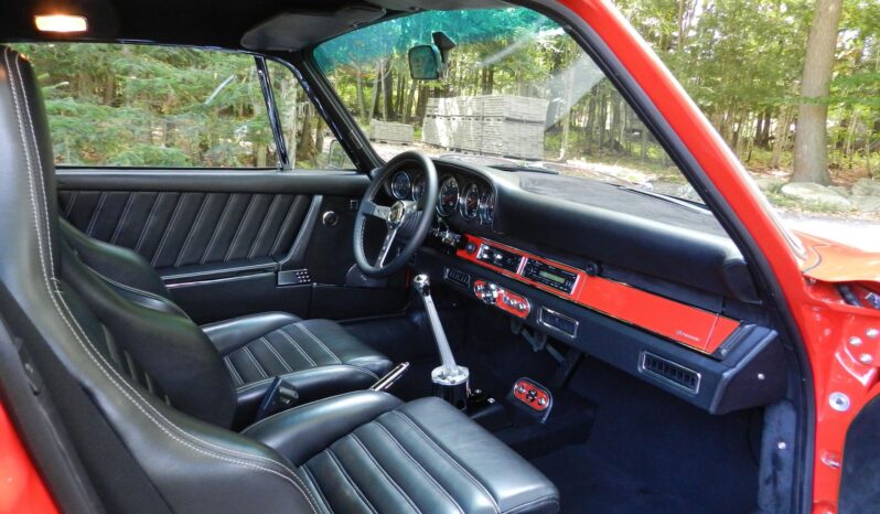 								1975 Porsche 911S Coupe full									