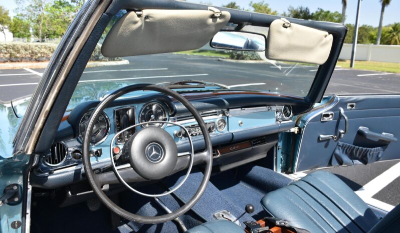 								1971 Mercedes-Benz 280SL full									