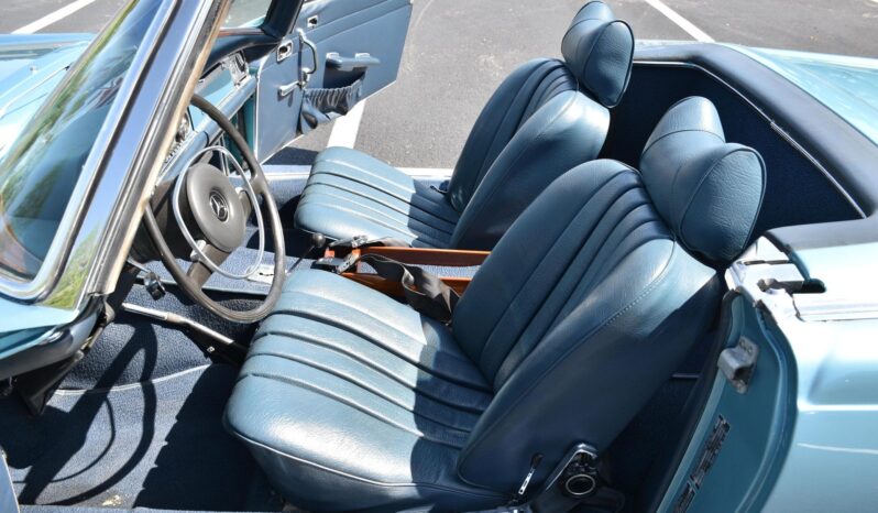 								1971 Mercedes-Benz 280SL full									