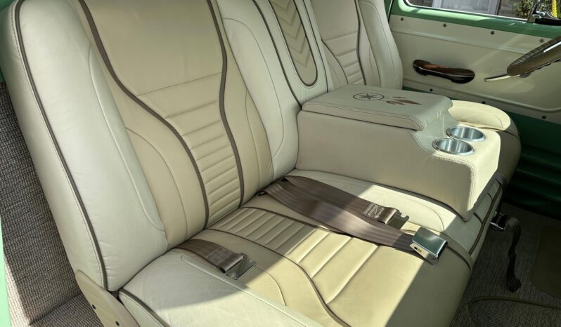 								1958 Chevrolet Apache 3100 Stepside full									