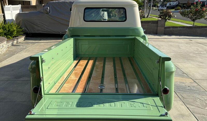 								1958 Chevrolet Apache 3100 Stepside full									