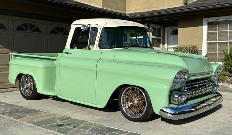 								1958 Chevrolet Apache 3100 Stepside full									