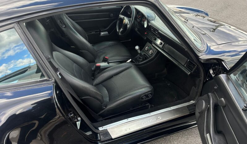 								1977 Porsche 911S Coupe full									