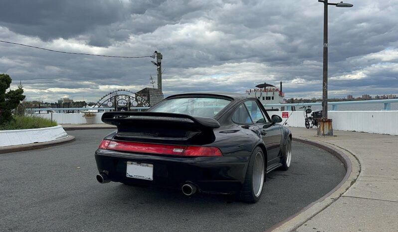 								1977 Porsche 911S Coupe full									