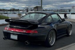 										1977 Porsche 911S Coupe full									