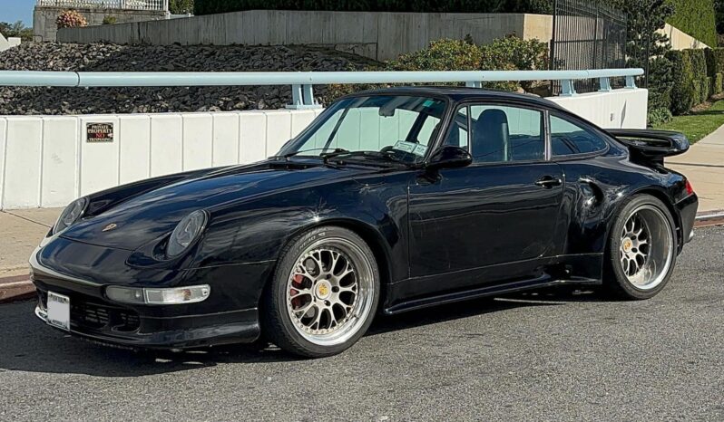 								1977 Porsche 911S Coupe full									