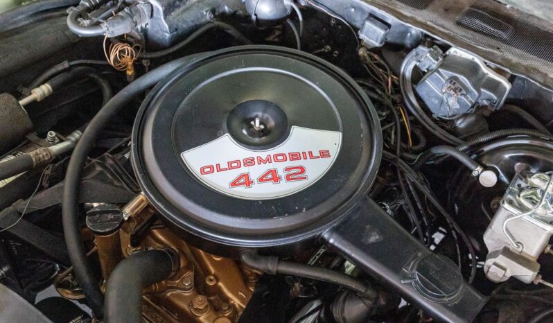 								1972 Oldsmobile 442 Coupe full									