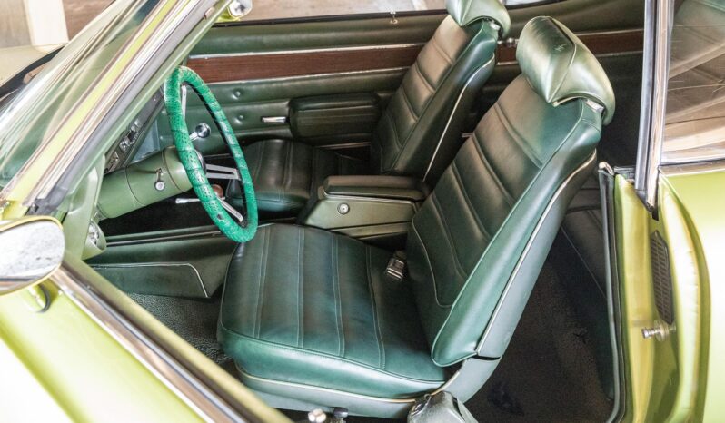 								1972 Oldsmobile 442 Coupe full									