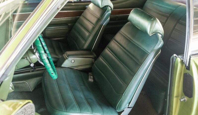 								1972 Oldsmobile 442 Coupe full									