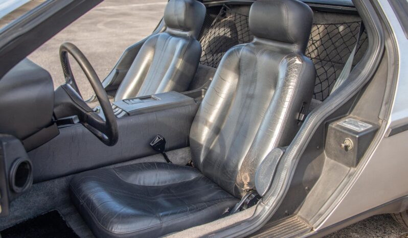 								1981 DeLorean DMC-12 full									