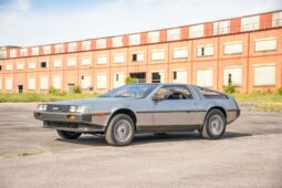 										1981 DeLorean DMC-12 full									