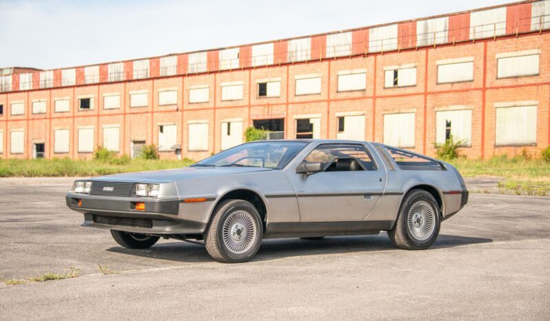 								1981 DeLorean DMC-12 full									