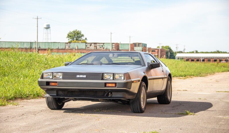 								1981 DeLorean DMC-12 full									