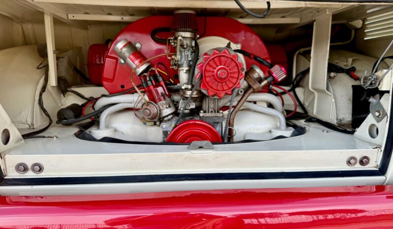 								1974 Volkswagen Type 2 Kombi 15-Window full									