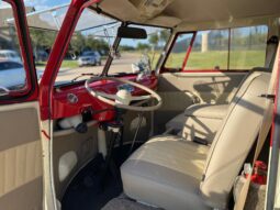 1974 Volkswagen Type 2 Kombi 15-Window