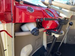 										1974 Volkswagen Type 2 Kombi 15-Window full									