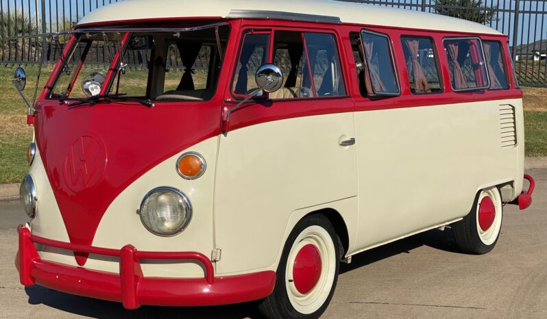 								1974 Volkswagen Type 2 Kombi 15-Window full									