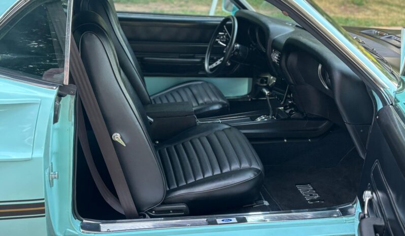 								1969 Ford Mustang Mach 1 full									