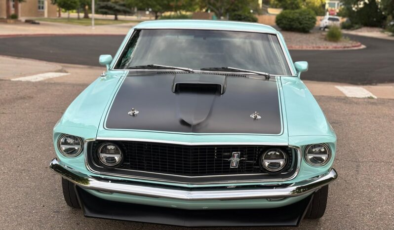 								1969 Ford Mustang Mach 1 full									