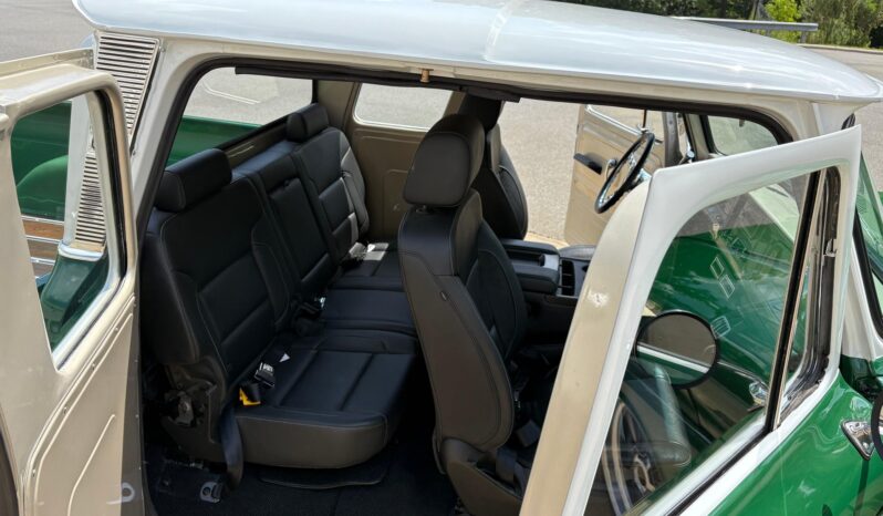 								1965 Chevrolet C10 full									