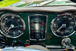 										1969 Mercedes-Benz 280SL full									