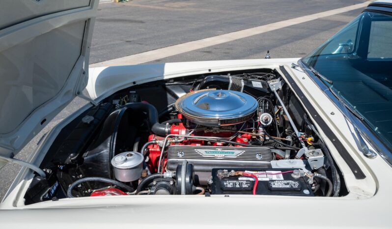 								1957 Ford Thunderbird full									