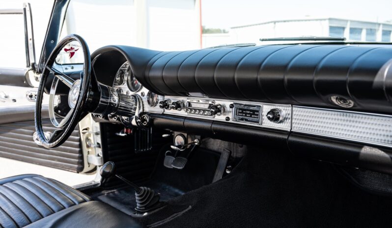 								1957 Ford Thunderbird full									