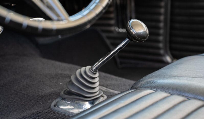 								1957 Ford Thunderbird full									