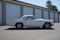 										1957 Ford Thunderbird full									