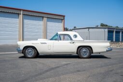 										1957 Ford Thunderbird full									