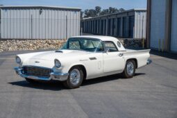 										1957 Ford Thunderbird full									