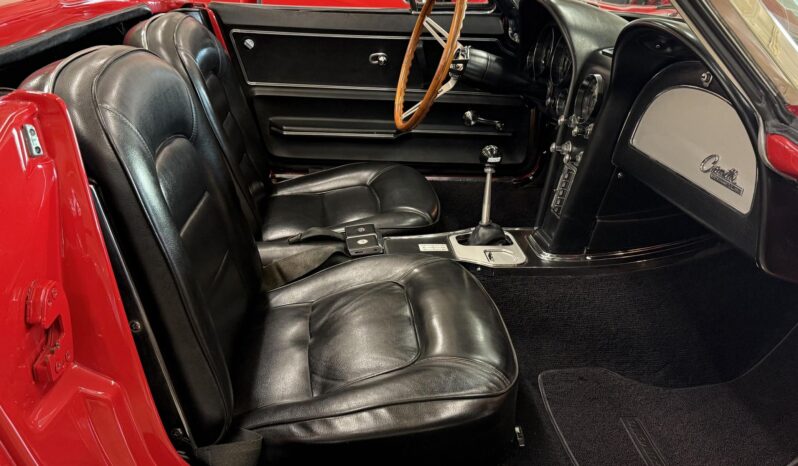 								1965 Chevrolet Corvette Convertible full									