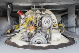 										1960 Volkswagen Type 2 11-Window Bus full									