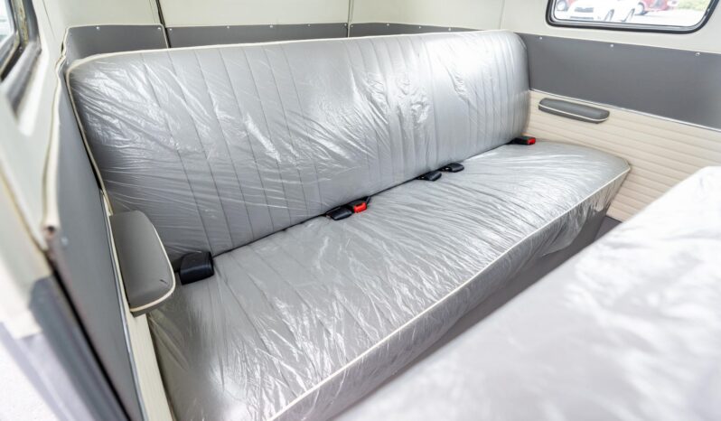 								1960 Volkswagen Type 2 11-Window Bus full									