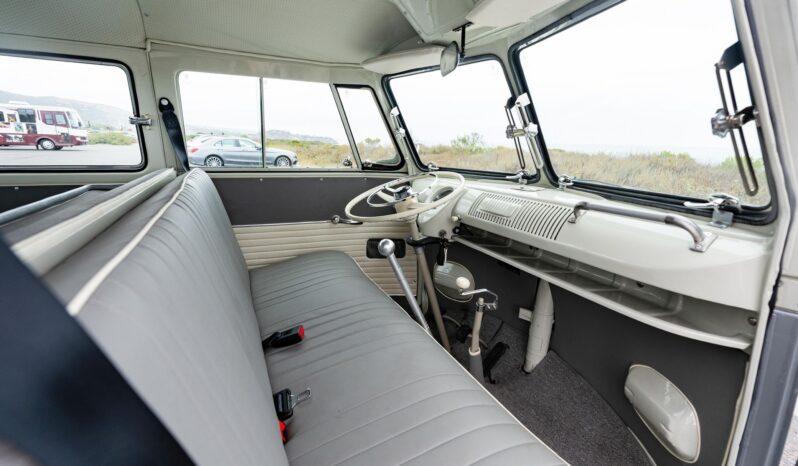 								1960 Volkswagen Type 2 11-Window Bus full									