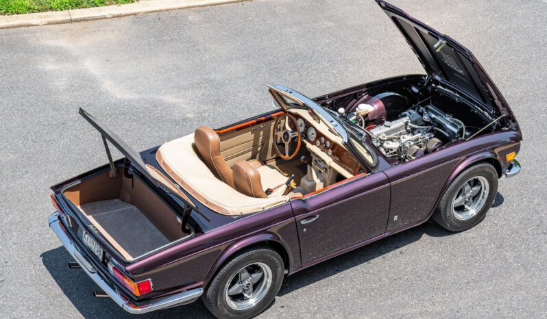 								1972 Triumph TR6 full									