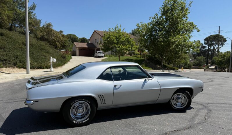 								1969 Chevrolet Camaro Z28 Coupe full									