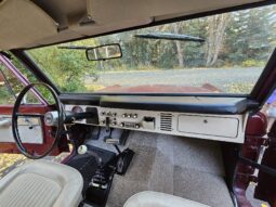 										1971 Ford Bronco Sport full									