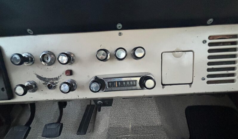 								1971 Ford Bronco Sport full									