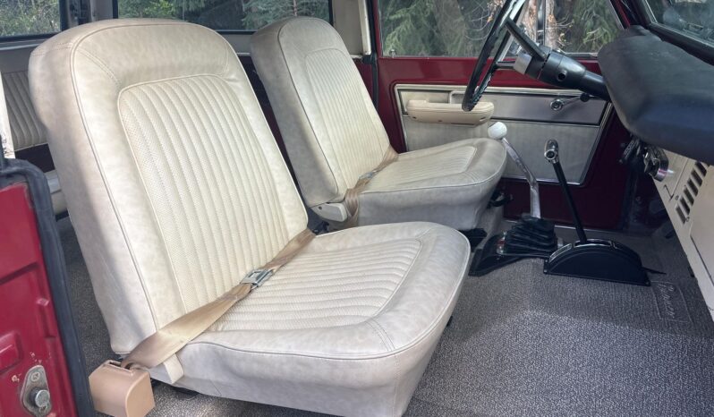 								1971 Ford Bronco Sport full									