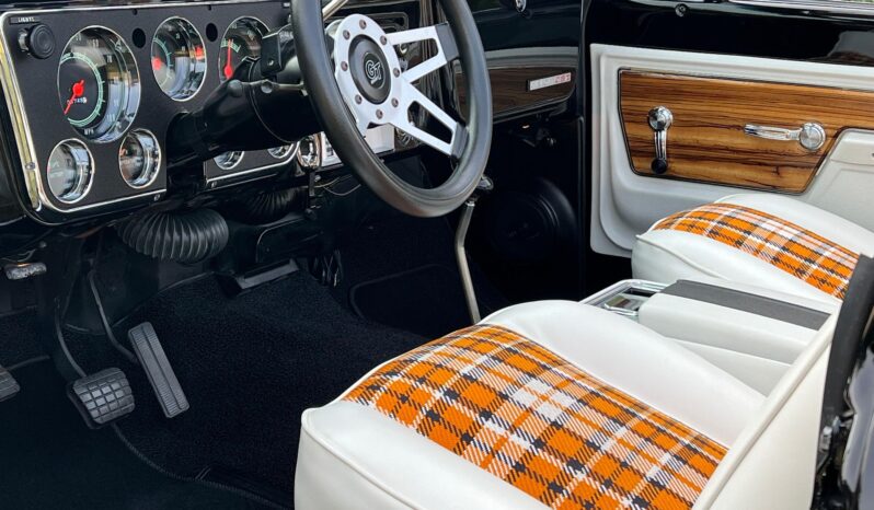 								1972 Chevrolet K5 Blazer 4WD full									