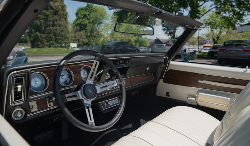 								1972 Oldsmobile Cutlass Supreme Convertible full									