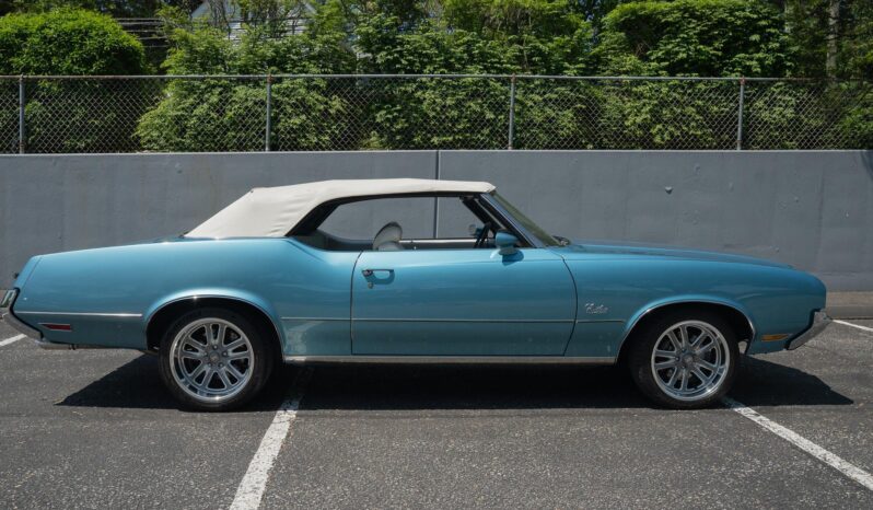 								1972 Oldsmobile Cutlass Supreme Convertible full									