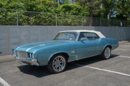 										1972 Oldsmobile Cutlass Supreme Convertible full									
