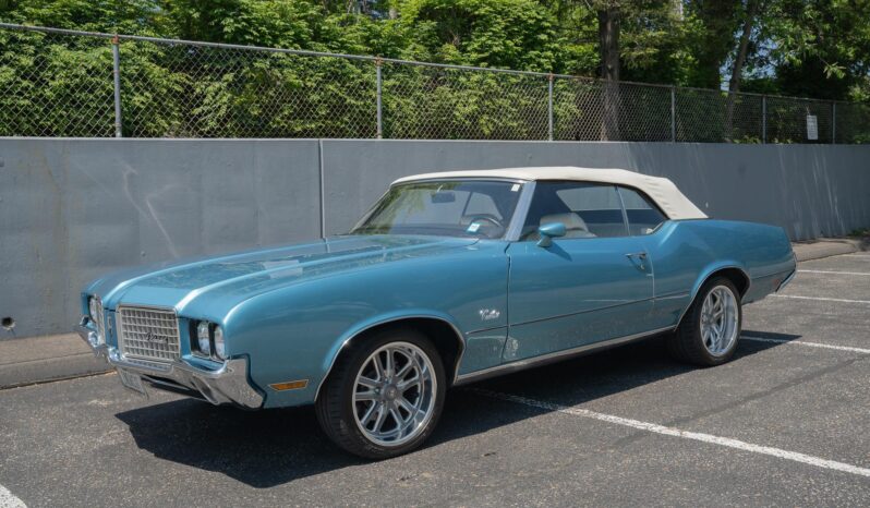 								1972 Oldsmobile Cutlass Supreme Convertible full									