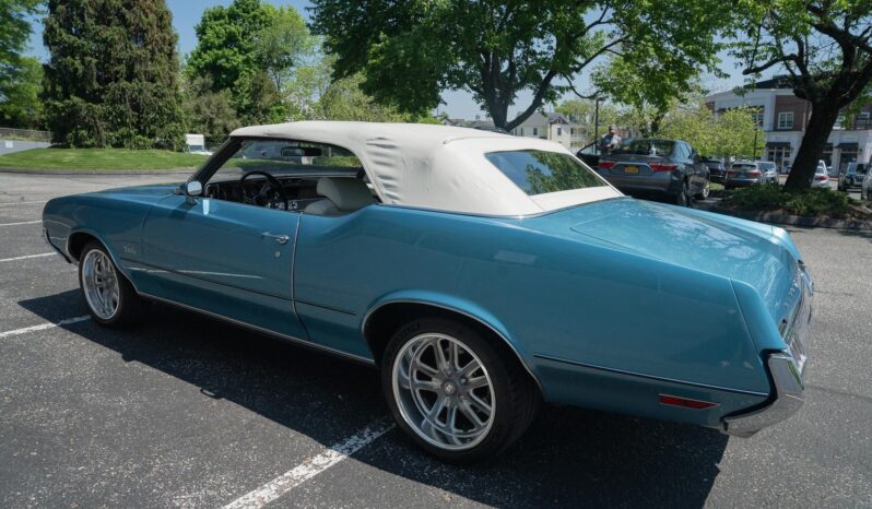 								1972 Oldsmobile Cutlass Supreme Convertible full									