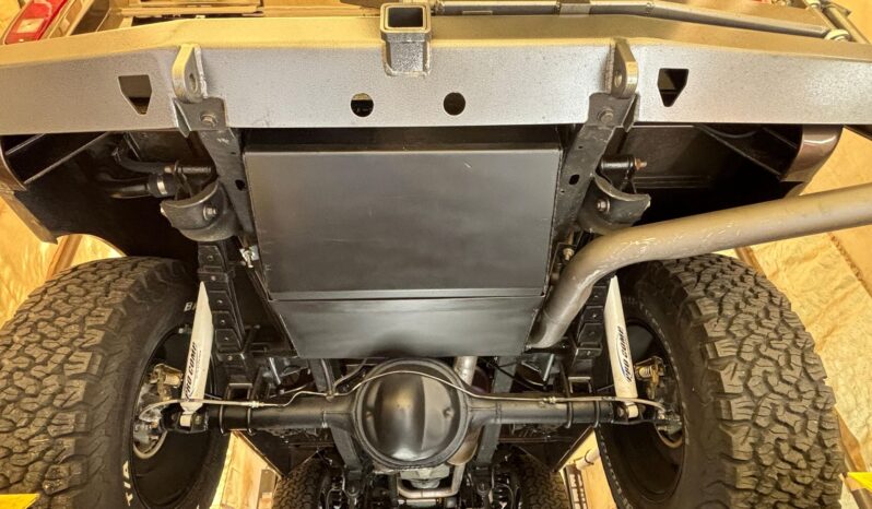 								1974 Ford Bronco 4WD full									