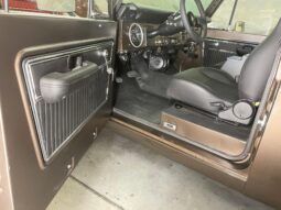 										1974 Ford Bronco 4WD full									