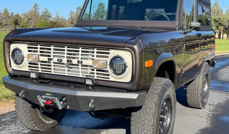								1974 Ford Bronco 4WD full									
