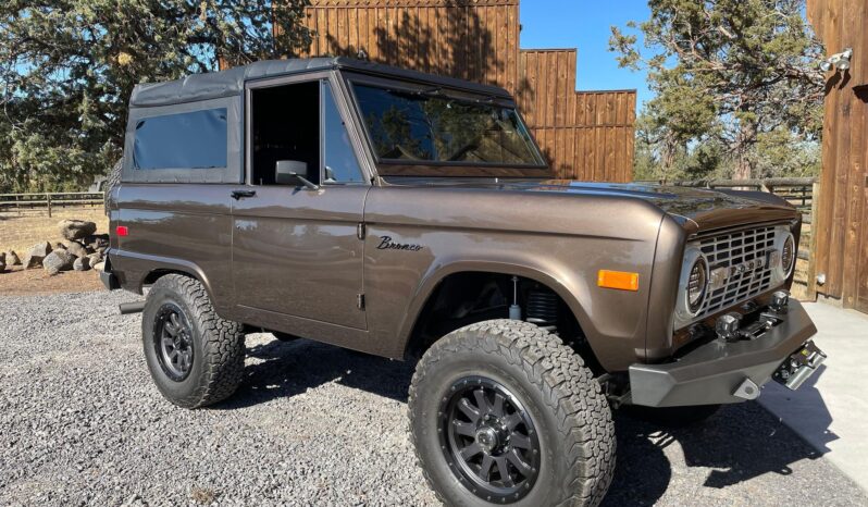 								1974 Ford Bronco 4WD full									